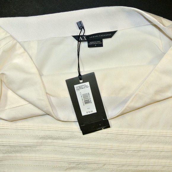 Armani Exchange Pintucked Mini Skirt, NWT Vintage - Picture 6 of 7